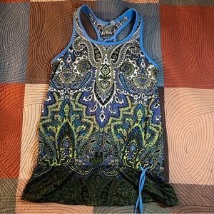 Athleta tank with shelf bra and adjustable wait